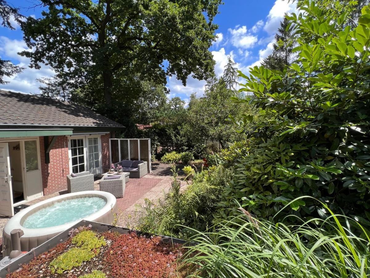 Free Standing Vacation House Garden, Private Jacuzzi, Veluwe Woods Apartment ฟัวร์เธาเซอ ภายนอก รูปภาพ