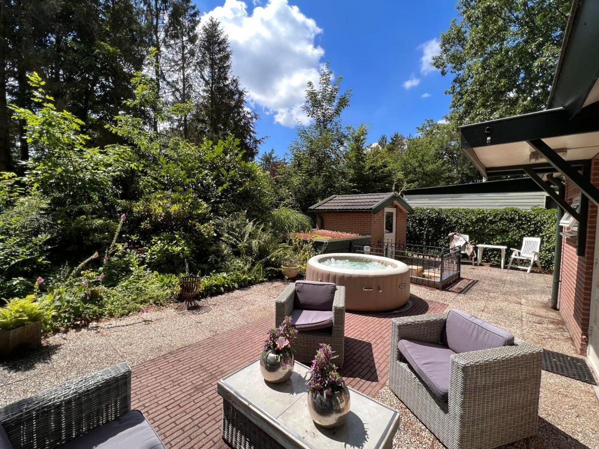 Free Standing Vacation House Garden, Private Jacuzzi, Veluwe Woods Apartment ฟัวร์เธาเซอ ภายนอก รูปภาพ